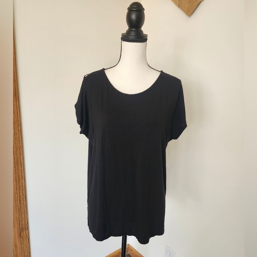 Tahari Black Cold Shoulder Short Sleeve Shirt